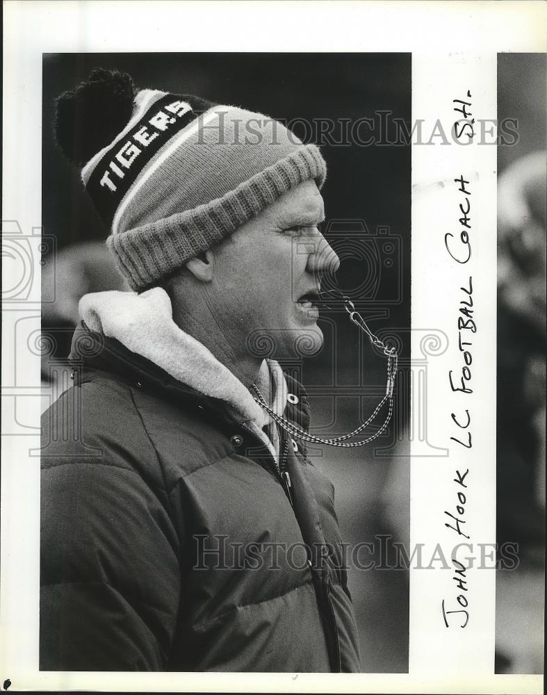 1992 Press Photo Lewis and Clark football coach, John Hook - sps06762 - Historic Images