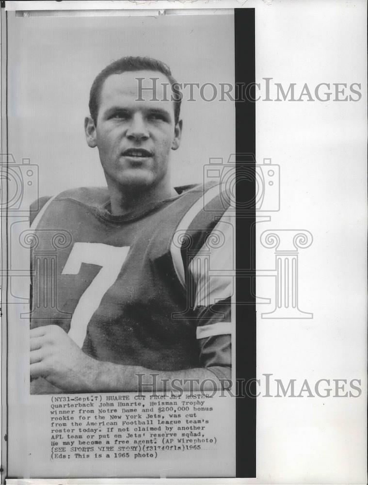 1965 Press Photo Notre Dame football quarterback, John Huarte, Heisman awardee - Historic Images