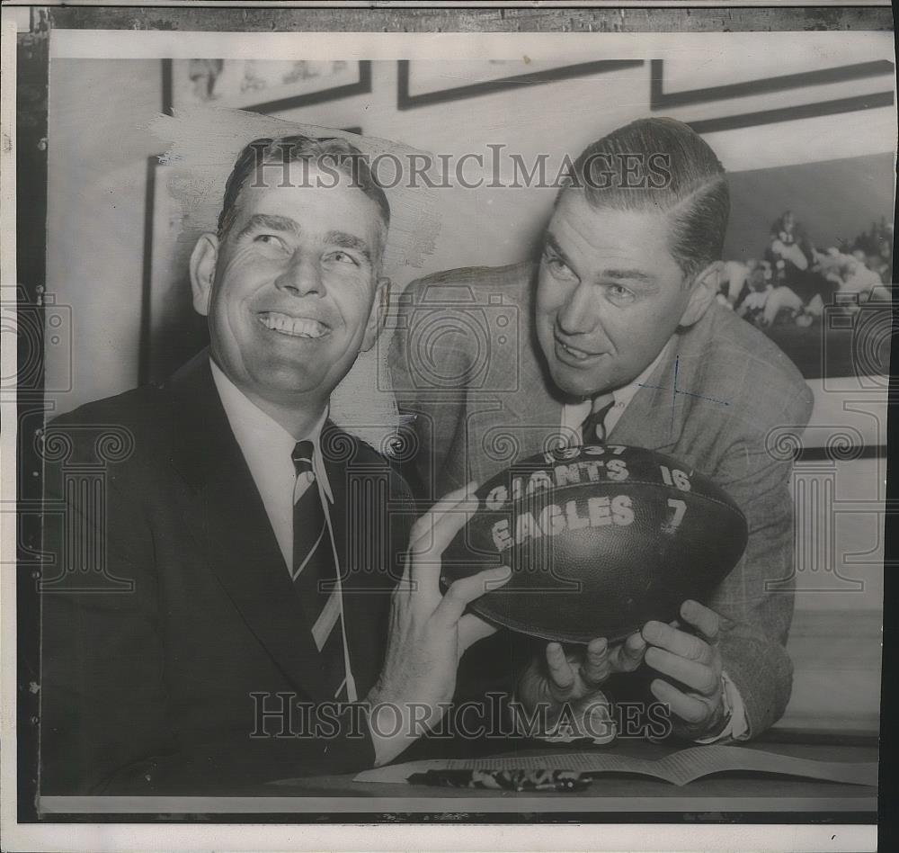 1953 Press Photo New York Giants football executives, Jim Lee Howell &amp; John Mara - Historic Images