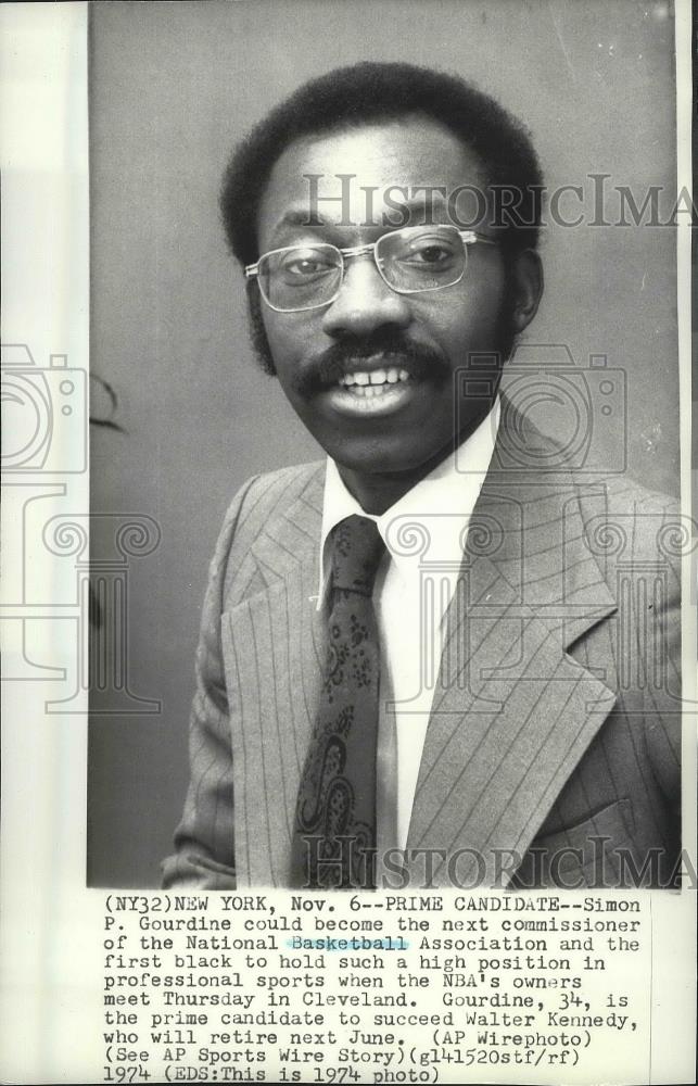 1974 Press Photo Simon P. Gourdine, National Basketball Association executive - Historic Images