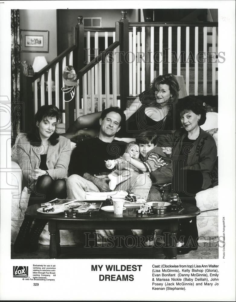 1995 Press Photo Cast of "My Wildest Dreams" with Lisa Ann Walter, Kelly Bishop - Historic Images