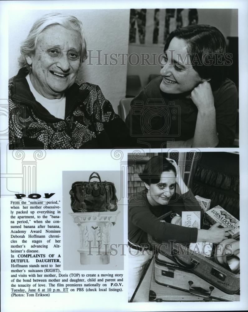 1995 Press Photo Deborah &amp; Doris Hoffmann for &quot;Complaints of a Dutiful Daughter&quot; - Historic Images