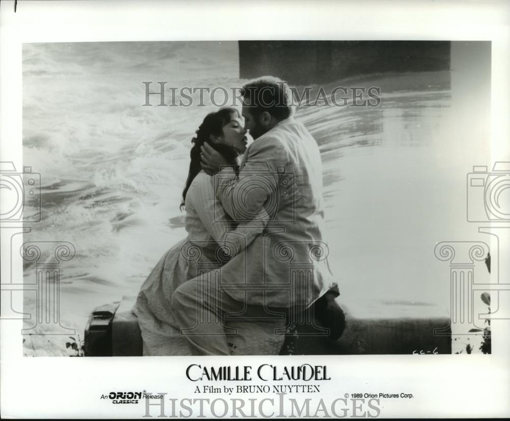 1989 Press Photo Isabelle Adjani and Gerard Depardieu star in Camille Claudel. - Historic Images
