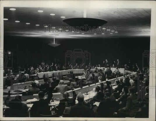 1947 Press Photo New York United Nations General Assembly "Warmonger" Vote NYC - Historic Images