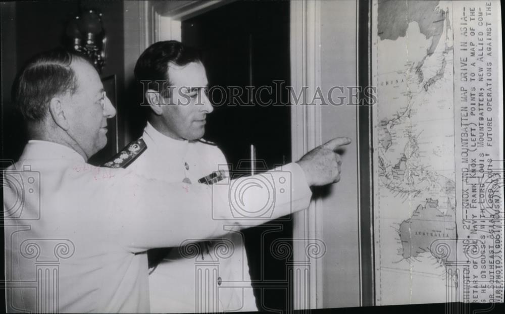 1943 Wire Photo Sec. of Navy Frank Knox conferring with Lord Louis Mounbatten - Historic Images