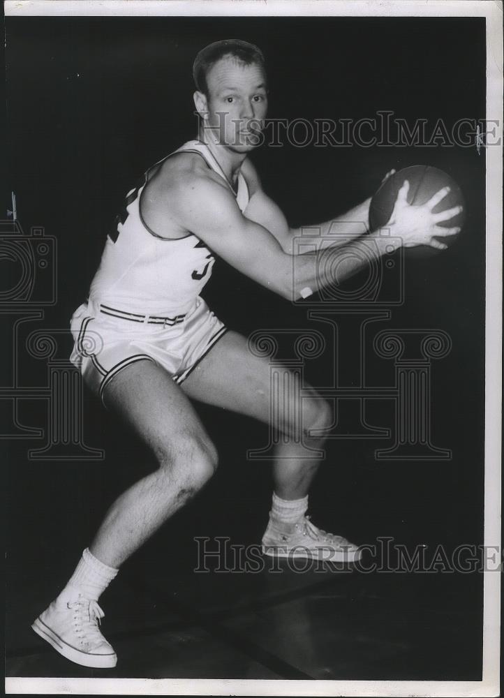 1959 Press Photo Basketball player, George Dixon - sps06946 - Historic Images