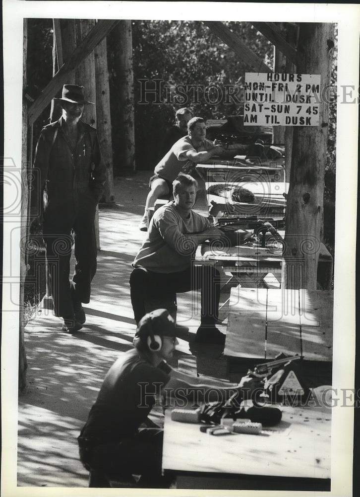 1989 Press Photo Shooting practice at Spokane Valley Rifle and Pistol Club - Historic Images