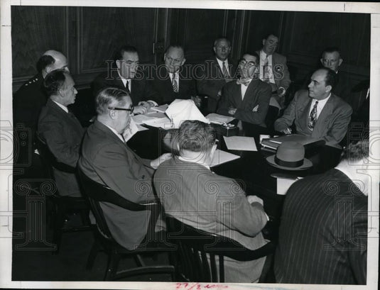 1946 Press Photo New York Mayor William O'Dwyer at meeting in NYC  - neny24613 - Historic Images