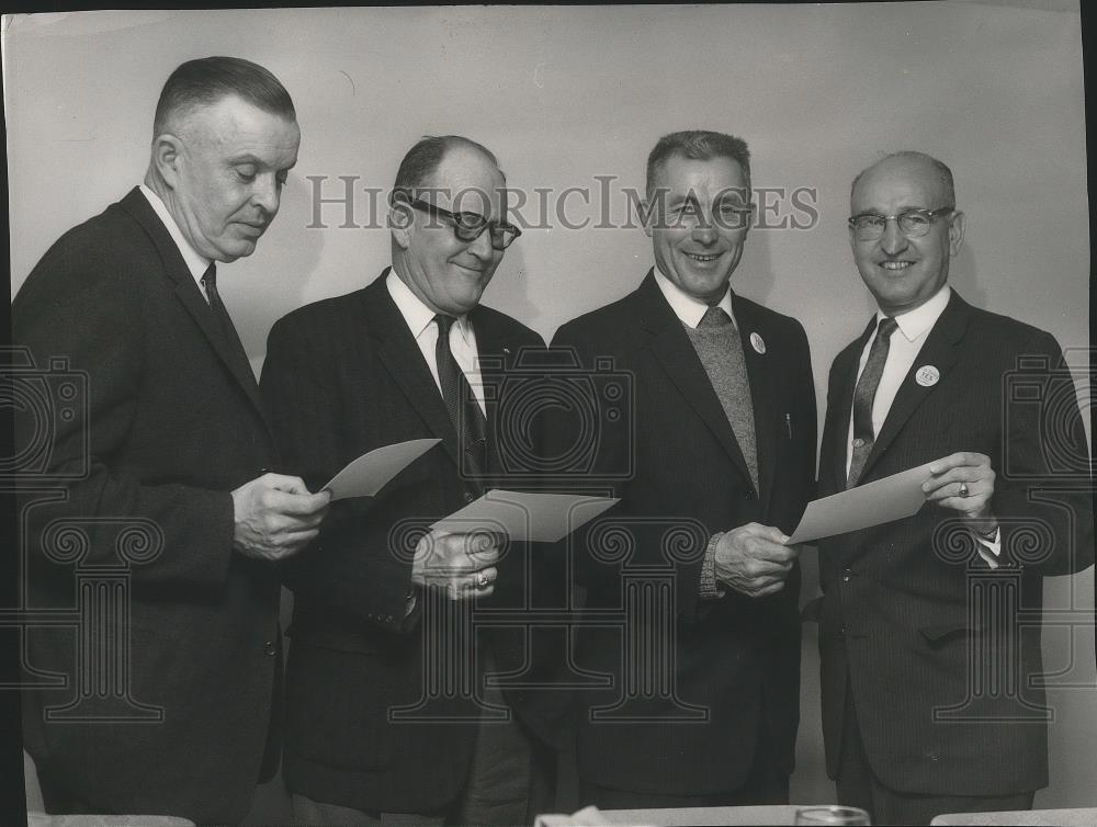 1963 Press Photo Inland Empire Sportswriters and Broadcasters honored - sps07879 - Historic Images