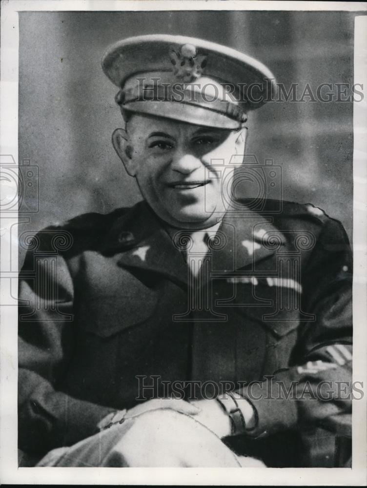 1946 Press Photo Irving Willett Shot by Hansel Thomas at Los Angeles Hospital - Historic Images