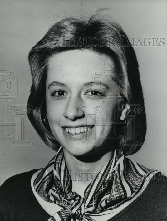 1976 Press Photo Karen Coy, program director at Women's Crisis Line - mja90586 - Historic Images
