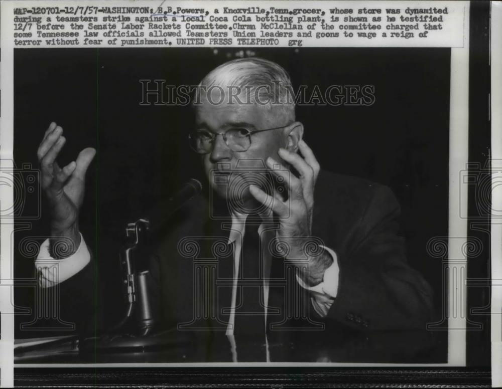 1957 Press Photo B.B. Powers Testifies in Senate Labor Rackets Committee - Historic Images