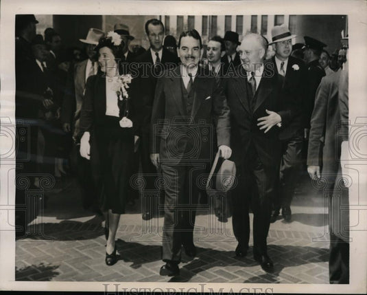 1940 Press Photo NY D.A. Thomas E. Dewey, Wife, & Mayor Fletcher Bowron - Historic Images