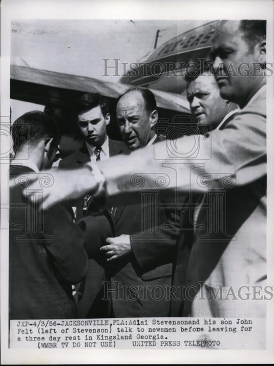 1956 Press Photo Adlai Stevenson & Son John Felt Talking to Newsmen - nep06963 - Historic Images