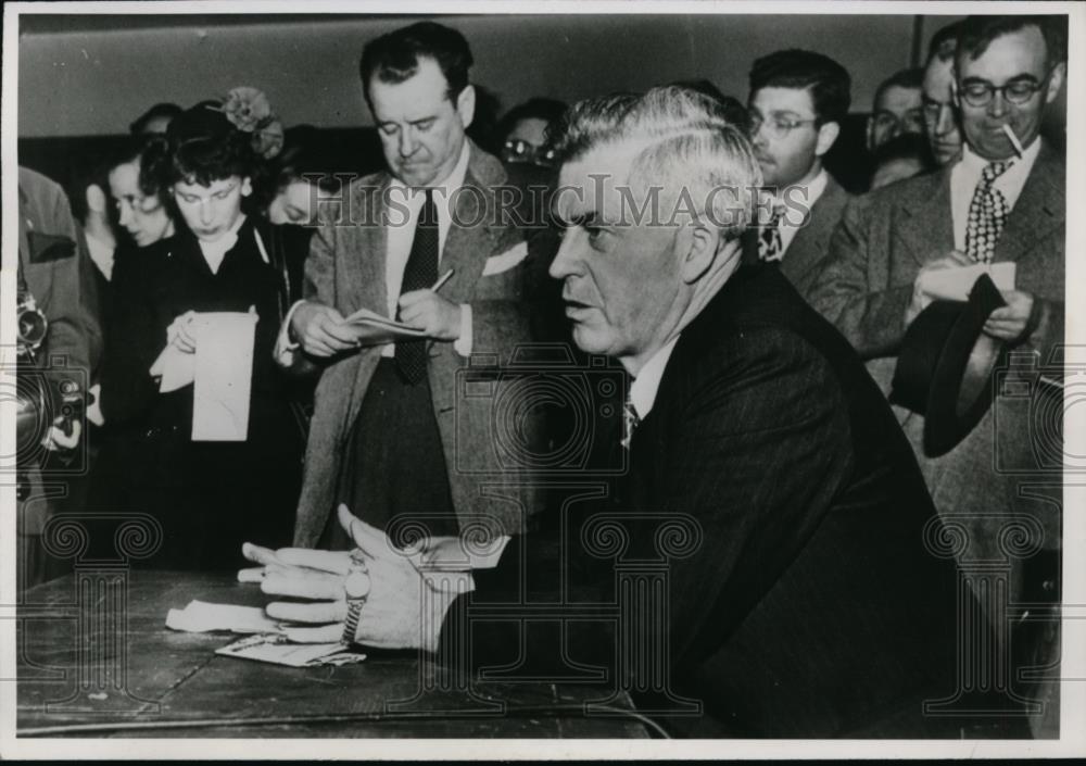 1947 Press Photo Henry Wallace Defends Right to Criticize Truman Foreign Policy - Historic Images