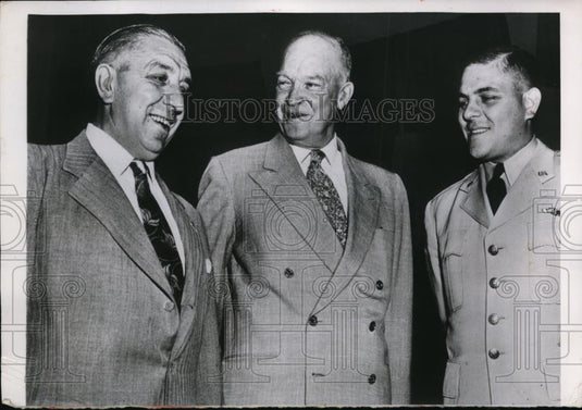 1958 Press Photo Dwight Eisenhower, Tom Blazina & Son Tom Jr. at White House - Historic Images