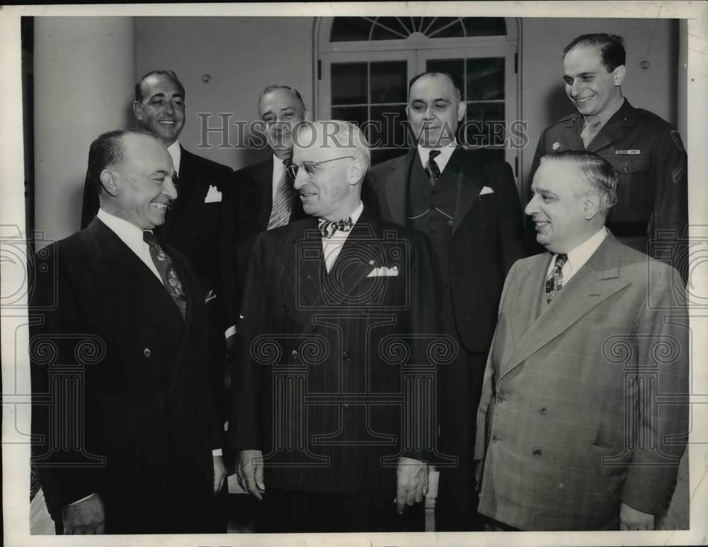 1946 Press Photo President Harry Truman w/ Italian Delegation from New York - Historic Images