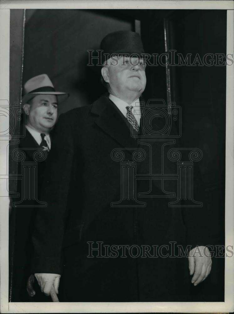 1946 Press Photo John L Lewis of United Mine Workers at Federal Court Session - Historic Images