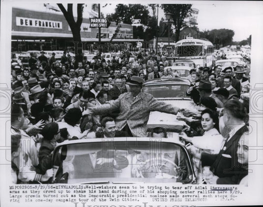 1956 Press Photo Adlai Stevenson in Minneapolis Campaign Motorcade - nep08768 - Historic Images