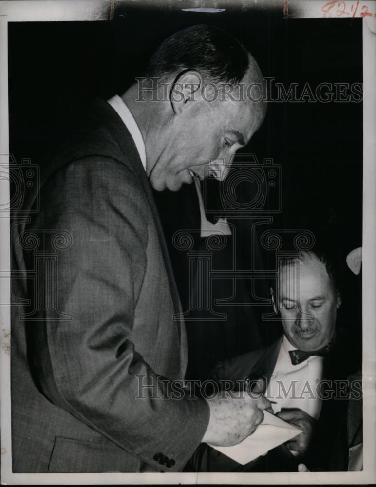 1956 Press Photo Adlai Stevenson Signs Autographs in San Francisco - nep09244 - Historic Images