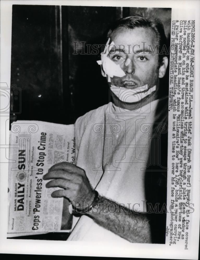 1968 Press Photo Thief Jack Murphy Injured in Miami Beach Burglary - nep09366 - Historic Images