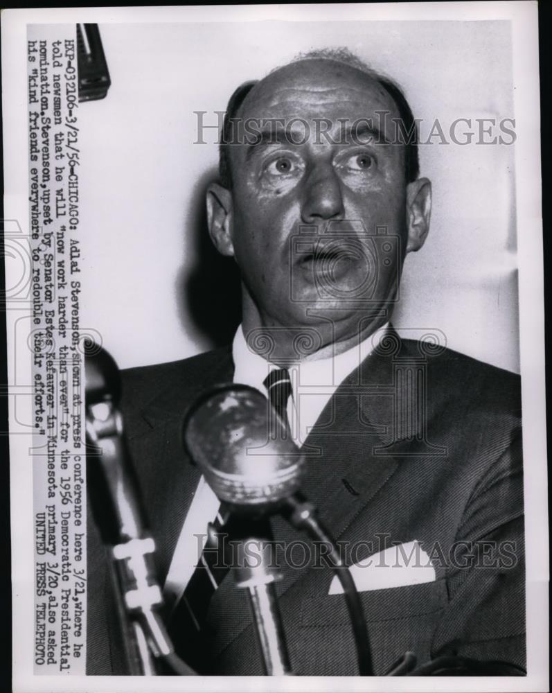 1956 Press Photo Adlai Stevenson at Press Conference Discussing Pres Nomination - Historic Images