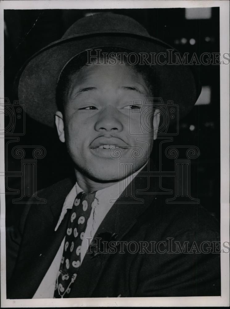 1943 Press Photo Robert Folkes Charged with Slaying of Mrs. Martha James - Historic Images