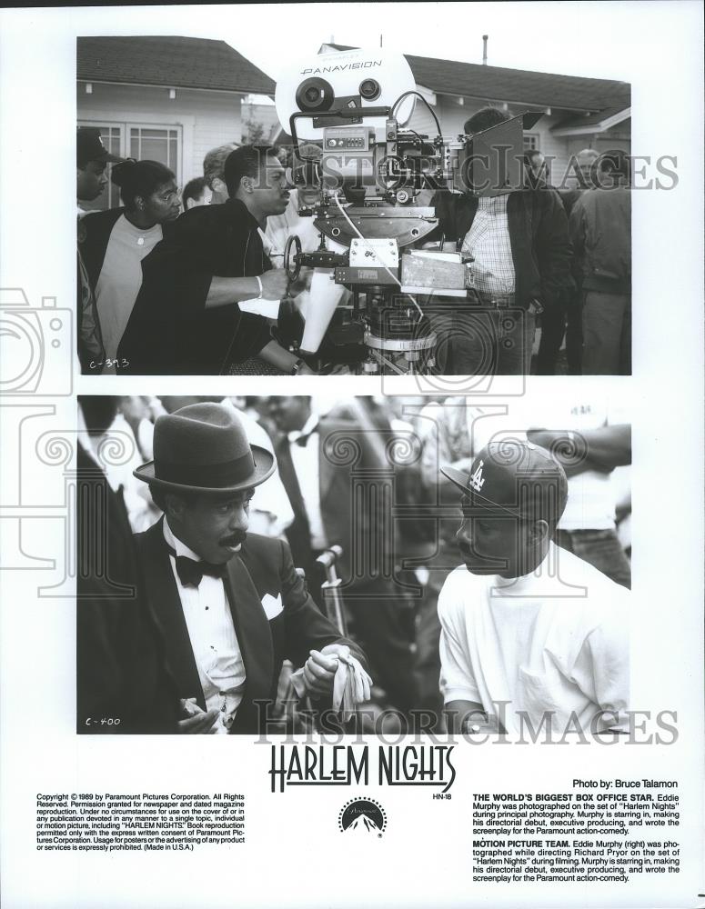 1989 Press Photo Eddie Murphy directs scene with Richard Pryor in Harlem Nights. - Historic Images