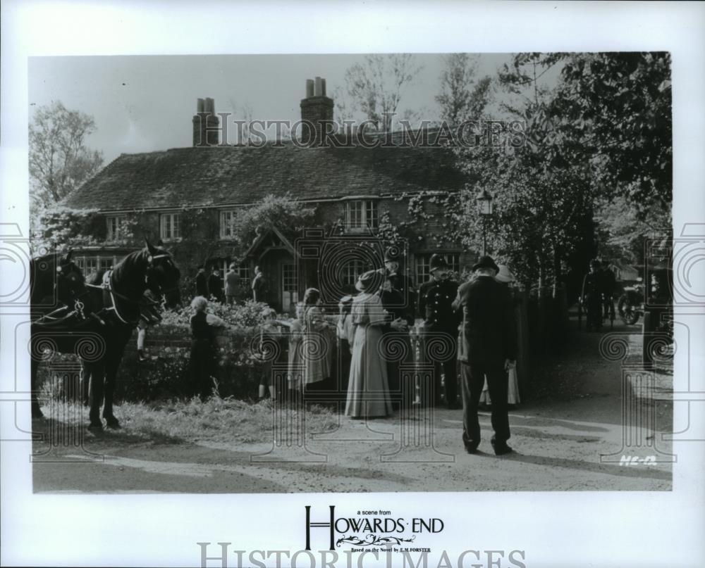 1992 Press Photo A scene from Howards End. - spp06676 - Historic Images
