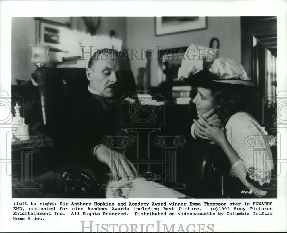 1992 Press Photo Anthony Hopkins and Emma Thomspon star in Howards End. - Historic Images