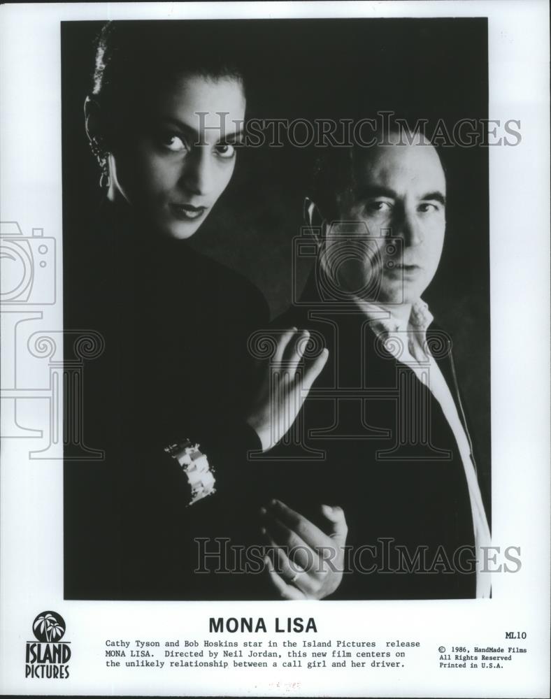 1986 Press Photo Cathy Tyson and Bob Hoskins star in Mona Lisa. - spp07505 - Historic Images
