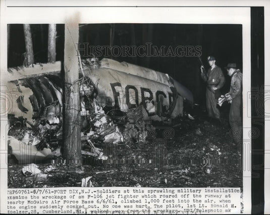 1961 Press Photo F-106 Jet Fighter Wreck near McGuire Air Force Base, New Jersey - Historic Images