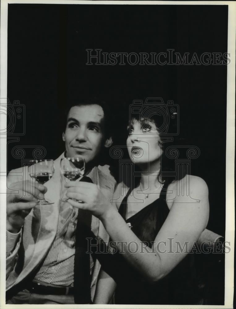 1981 Press Photo Lorna Luft and Richard Ryder in &quot;They&#39;re Playing Our Song&quot; - Historic Images