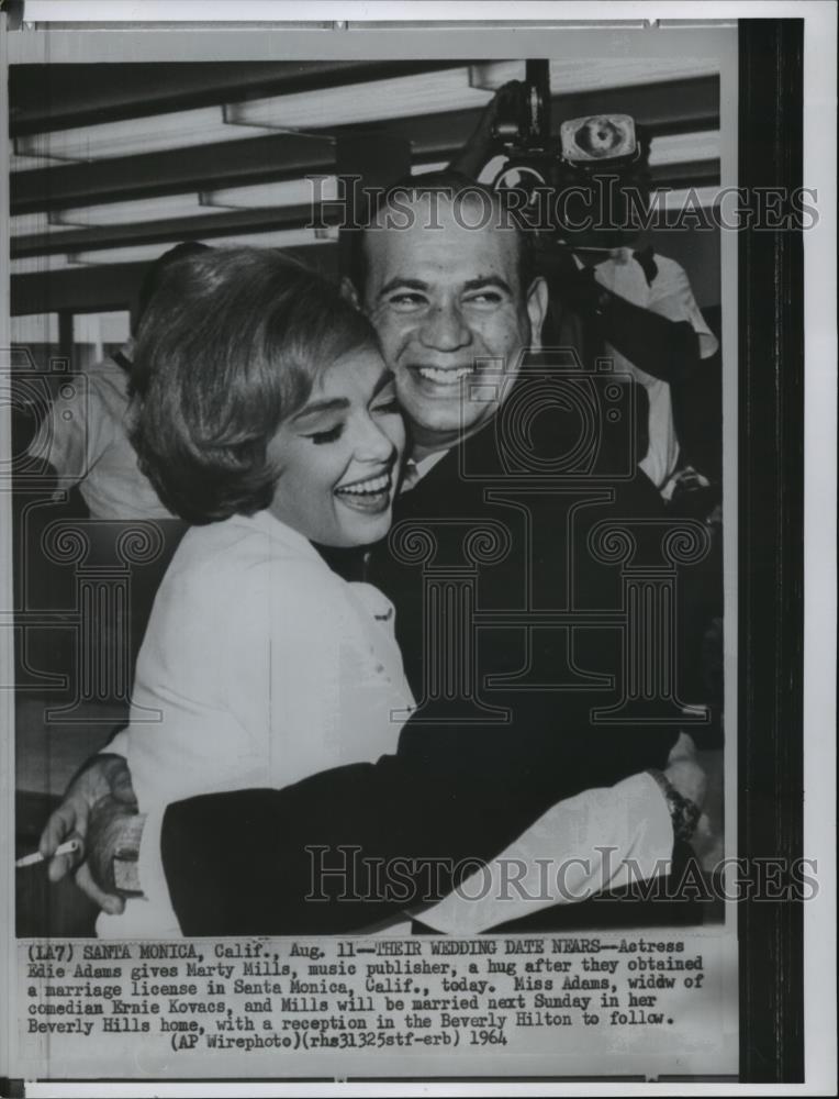1964 Press Photo Actress Edie Adams and music publisher Marty Mills, engaged. - Historic Images