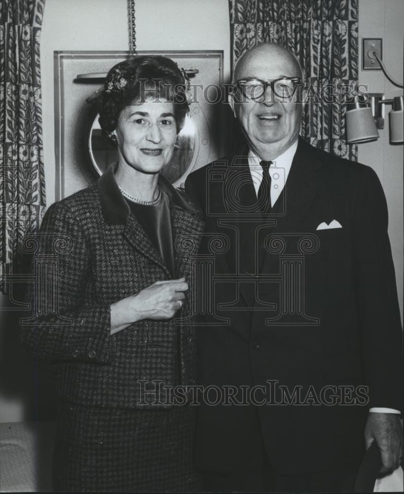 1966 Press Photo Mr. and Mrs. J. Scott Jensen pose together - spp30745 - Historic Images