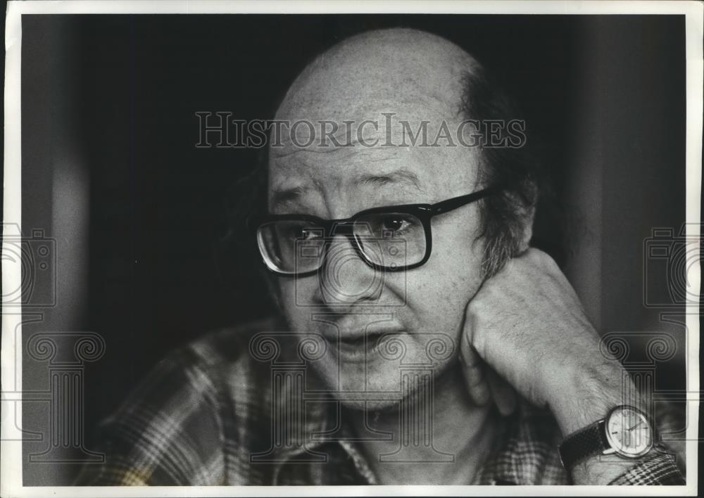 1970 Press Photo Jules Feiffer-cartoonist in his play &quot;Knock Knock&quot; - spp30160 - Historic Images