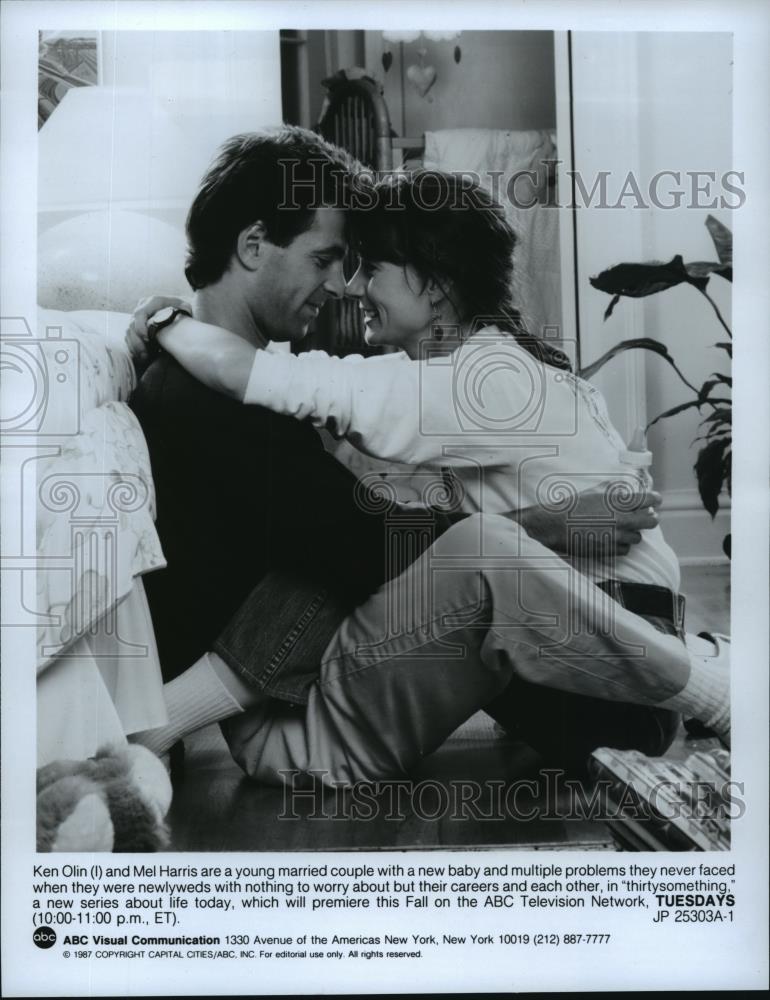 1988 Press Photo Ken Olin and Mel Harris star in Thirty Something on ABC-TV - Historic Images