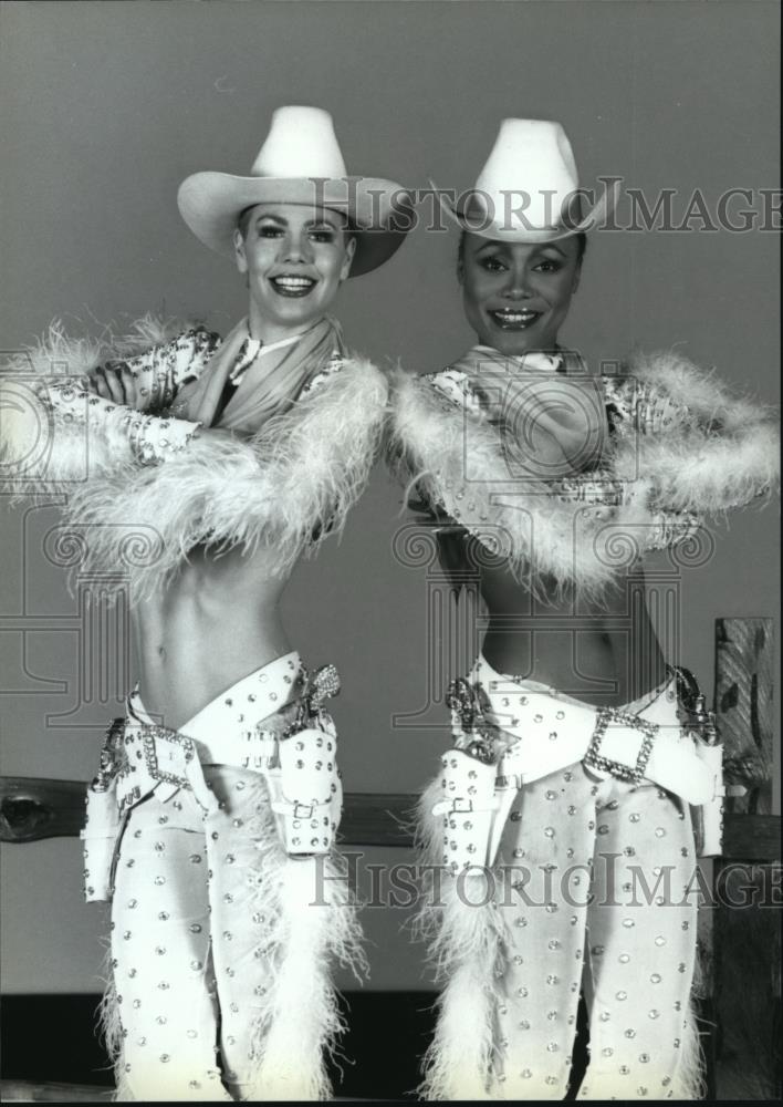1990 Press Photo Troy Stren and Linda Jones of Frederic Apcar's Zing! - Historic Images