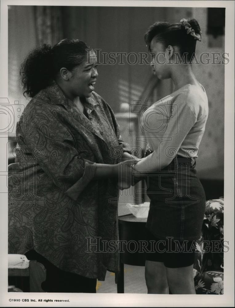 1990 Press Photo Nell Carter and Caryn Ward star in "You Take The Kids" - Historic Images