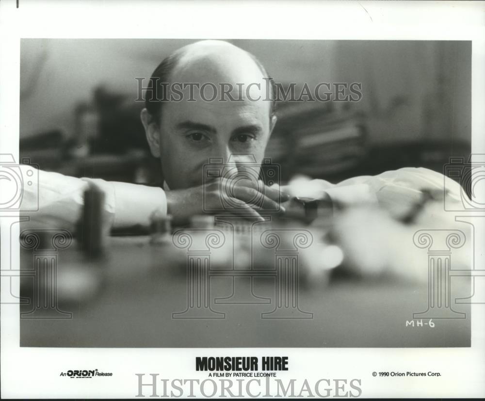 1990 Press Photo Michael Blanc stars in the drama "Monsieur Hire"  - spp24238 - Historic Images