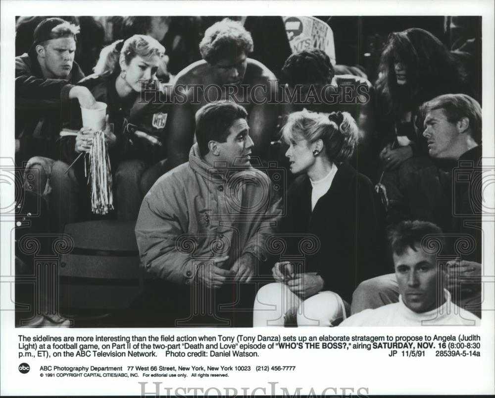 1991 Press Photo Tony Danza and Judith Light star in "Who's The Boss?" - Historic Images