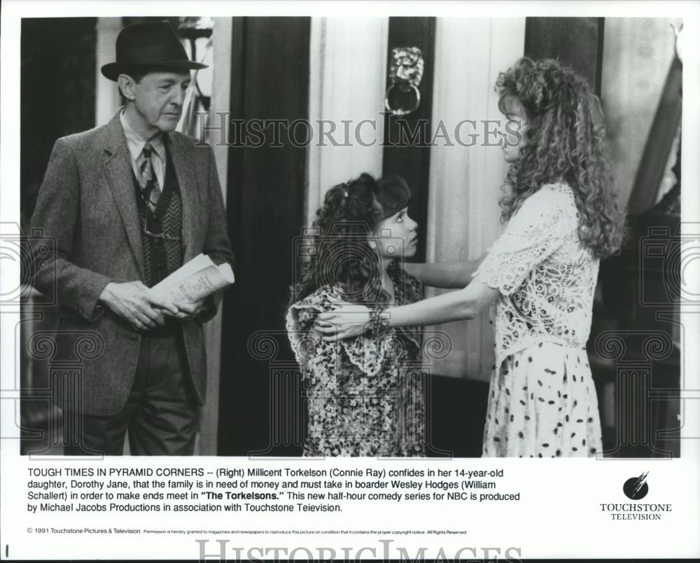 1991 Press Photo A scene from the comedy series, "The Torkelsons" - spp23931 - Historic Images