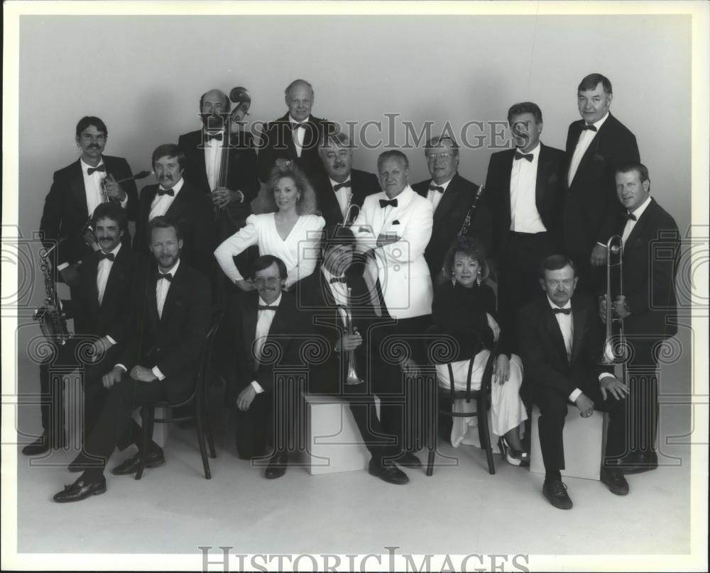 1991 Press Photo The Don Lawrence Orchestra - spp26615 - Historic Images