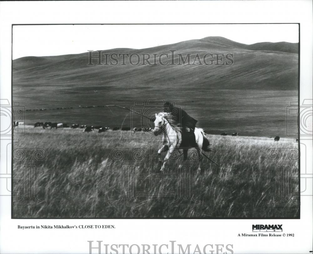1992 Press Photo Bayaertu in Nikita Mikhalkov's Close to Eden. - spp21422 - Historic Images