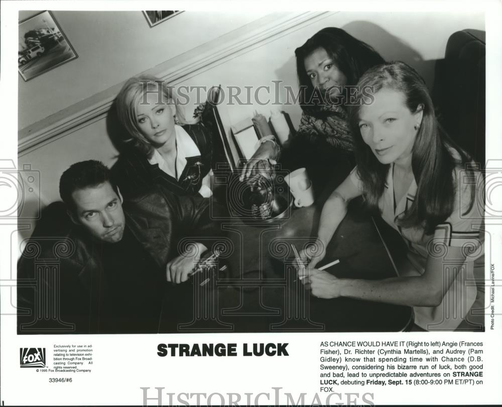 1995 Press Photo Frances Fisher, Cynthia Martells &amp; Pam Gidley on Strange Luck. - Historic Images