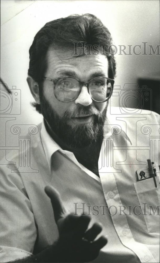 1989 Press Photo Peter Martin, Waupun State Prison social worker, Wisconsin - Historic Images