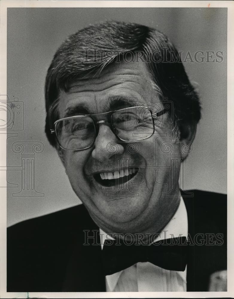 1985 Press Photo University of Alabama-Birmingham Gene Bartow at &quot;Roast.&quot; - Historic Images