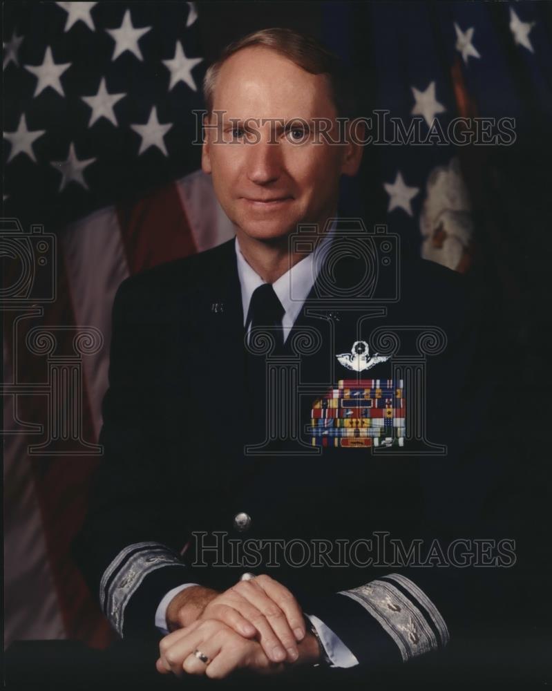 Press Photo Major General Robert A. McIntosh, Chief of Air Force Reserve - Historic Images