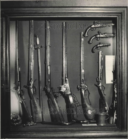 1989 Press Photo European antique firearms from the Mader's collection - Historic Images