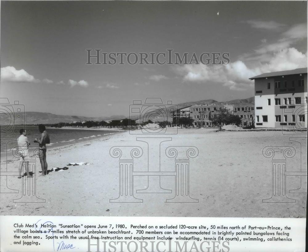1980 Press Photo Club Med&#39;s Haitian &quot;Sunsation&quot; in Haiti - mjb36333 - Historic Images